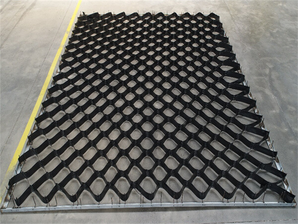 High-Strength-Insert-Joint-Geocell-4